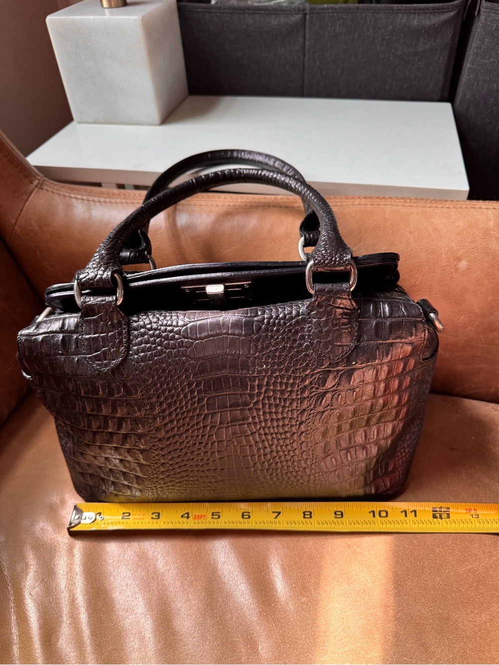 Italian croc embossed leather Classic Structured Tote hardware buckle silver - Picture 14 of 16